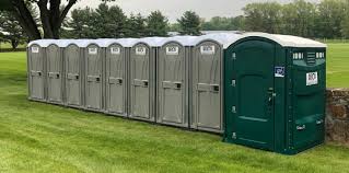 Best VIP or Luxury Restroom Trailers  in Balcones Heights, TX